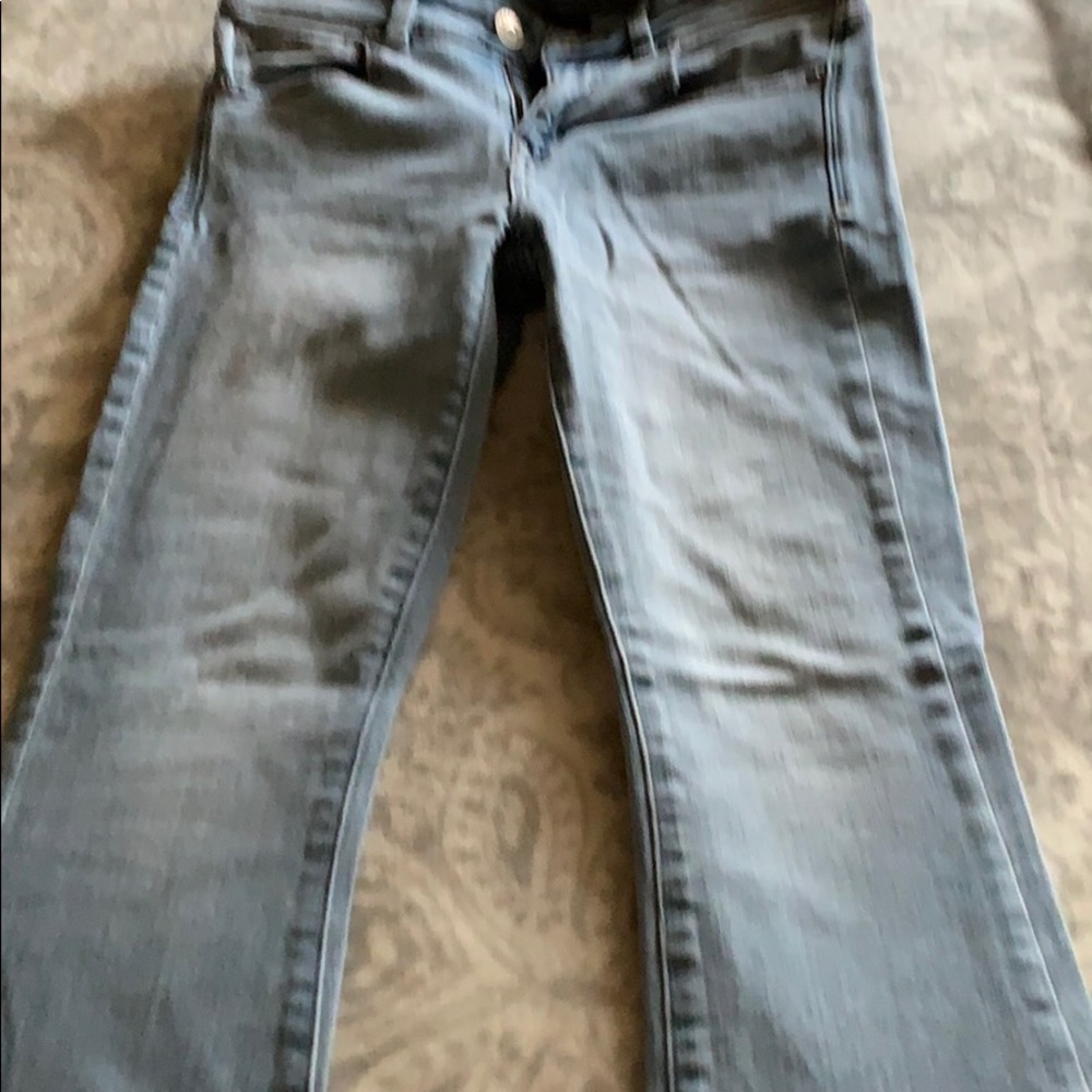 Jean - Picture 3 of 6